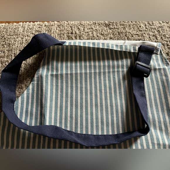 NIP ELLENSHOP APRON - Picture 3 of 5